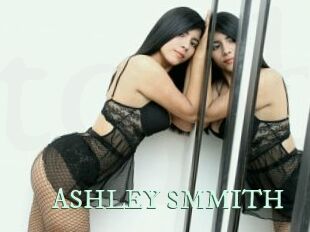 ASHLEY_SMMITH