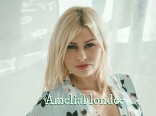 Ameliablondee