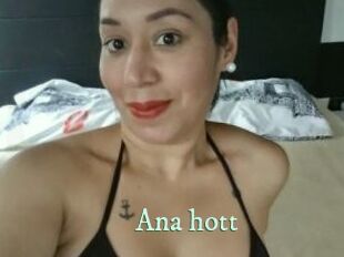 Ana_hott