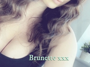 Brunette_xxx