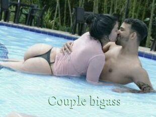 Couple_bigass