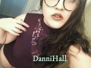 Danni_Hall