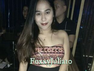 FoxxyJulia10
