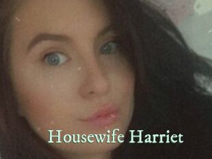 Housewife_Harriet