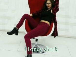 Honey_shark