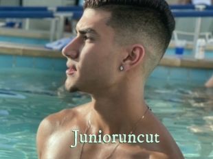 Junioruncut