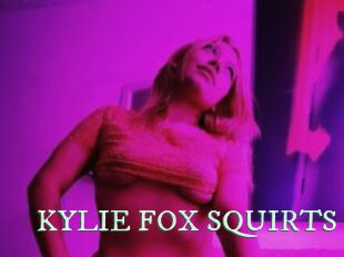 KYLIE_FOX_SQUIRTS