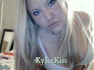 Kylee_Kiss