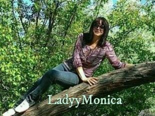 LadyyMonica