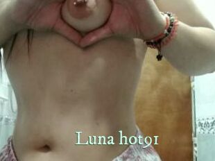 Luna_hot91