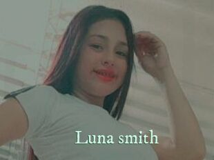 Luna_smith