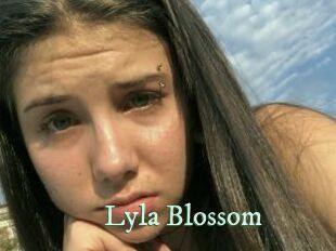 Lyla_Blossom