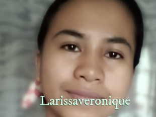 Larissaveronique