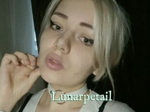 Lunarpetail