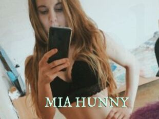 MIA_HUNNY