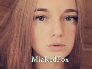 MiaRedFox