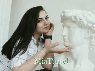 MiaTurnel