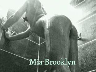 Mia_Brooklyn