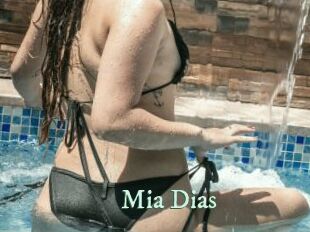 Mia_Dias