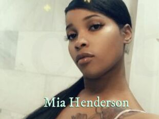 Mia_Henderson