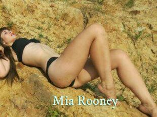Mia_Rooney