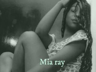 Mia_ray