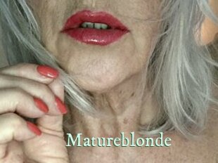 Matureblonde