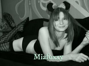 Miafoxxy
