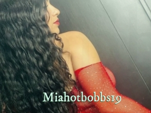 Miahotbobbs19