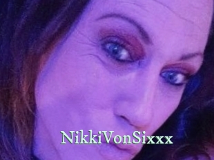 NikkiVonSixxx