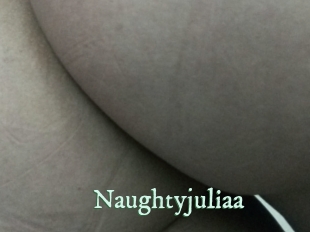 Naughtyjuliaa