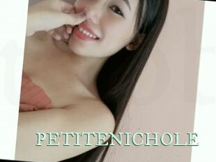 PETITENICHOLE