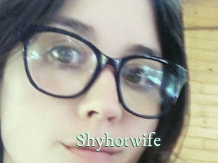 Shyhotwife