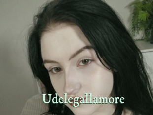 Udelegallamore