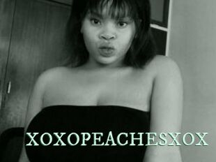 XOXOPEACHESXOX