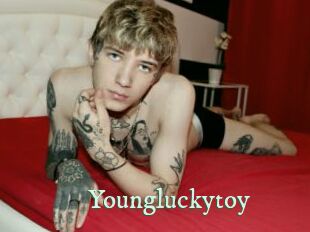 Youngluckytoy